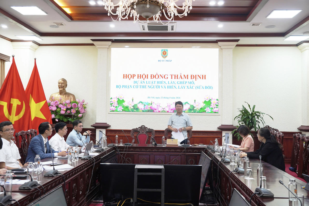 Ảnh đại diện bài viết: quang cảnh buổi thẩm định.