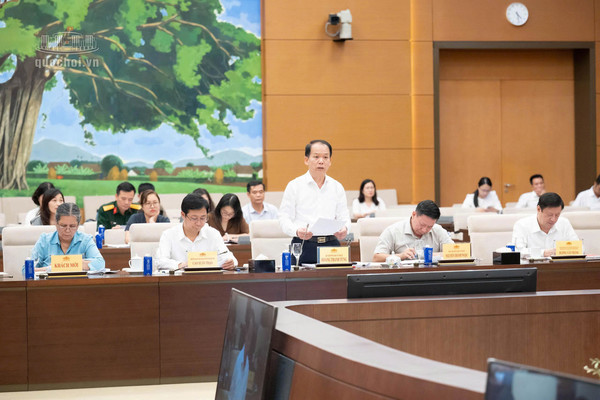 Ảnh đại diện chỉ cho - nhận con nuôi vì lợi ích tốt nhất của trẻ em