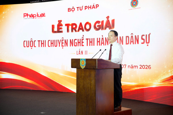 Ảnh đại diện NHIỀU TÁC PHẨM VIẾT VỀ THI HÀNH ÁN DÂN SỰ THÀNH PHỐ HỒ CHÍ MINH TỎA SÁNG TẠI LỄ TRAO GIẢI CUỘC THI “CHUYỆN NGHỀ THI HÀNH ÁN DÂN SỰ” LẦN THỨ II