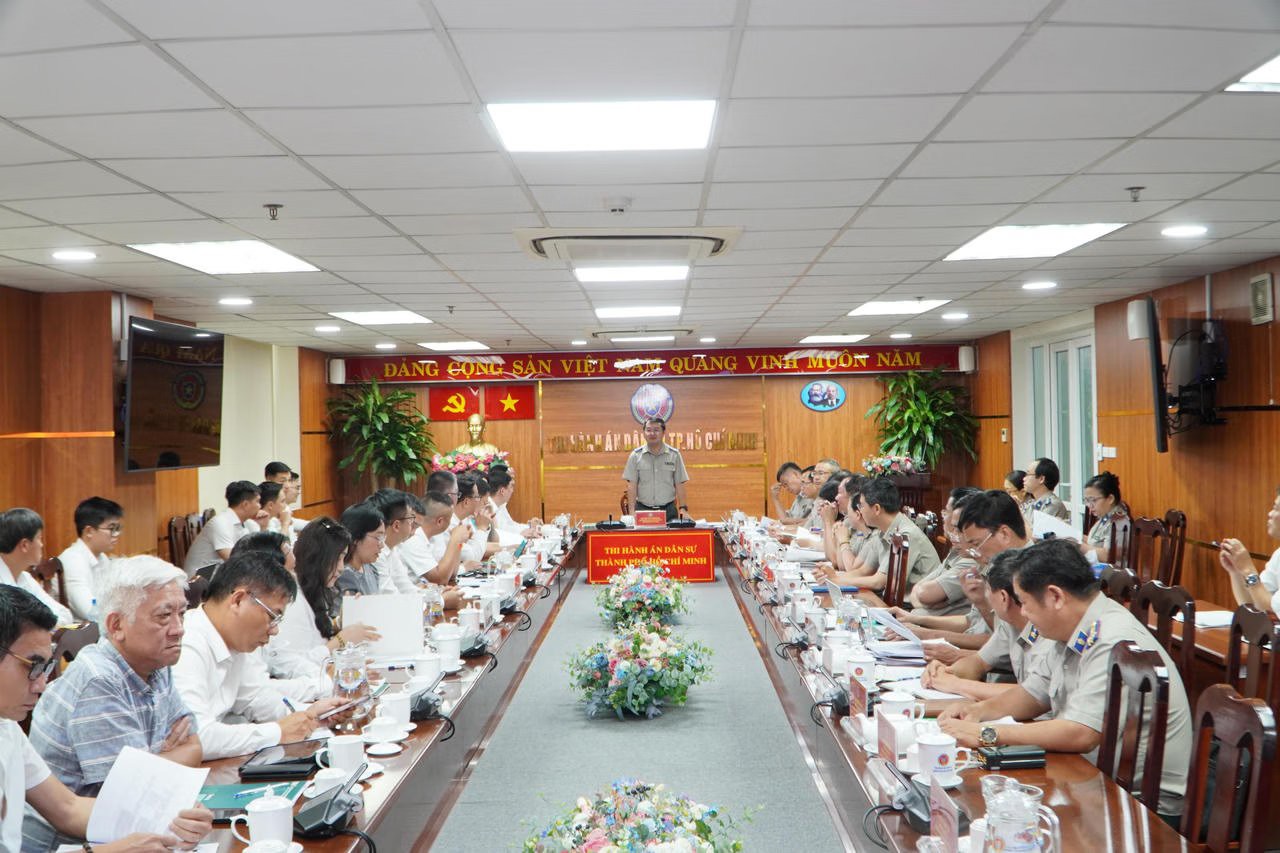 Ảnh đại diện bài viết: quang cảnh cuộc đối thoại.
