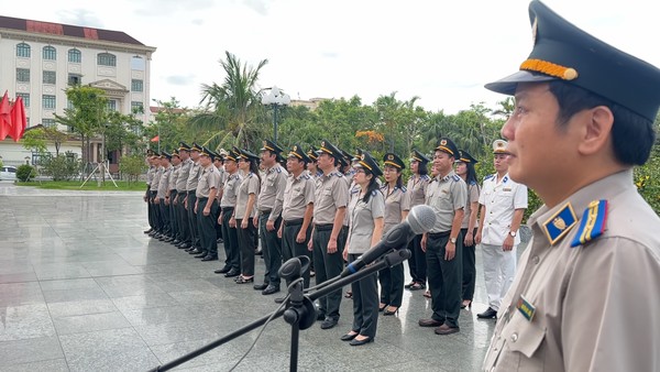 Ảnh đại diện THADS tỉnh Hà Tĩnh dâng hương, báo công với Bác và tưởng niệm các Anh hùng liệt sĩ