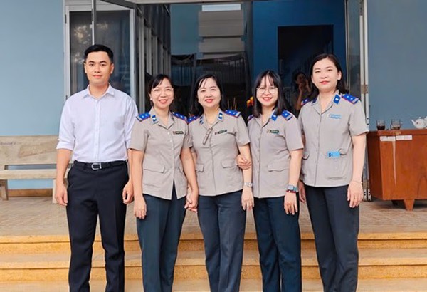 Ảnh đại diện Chuyện nghề thi hành án dân sự - lặng thầm công tác tổ chức cán bộ