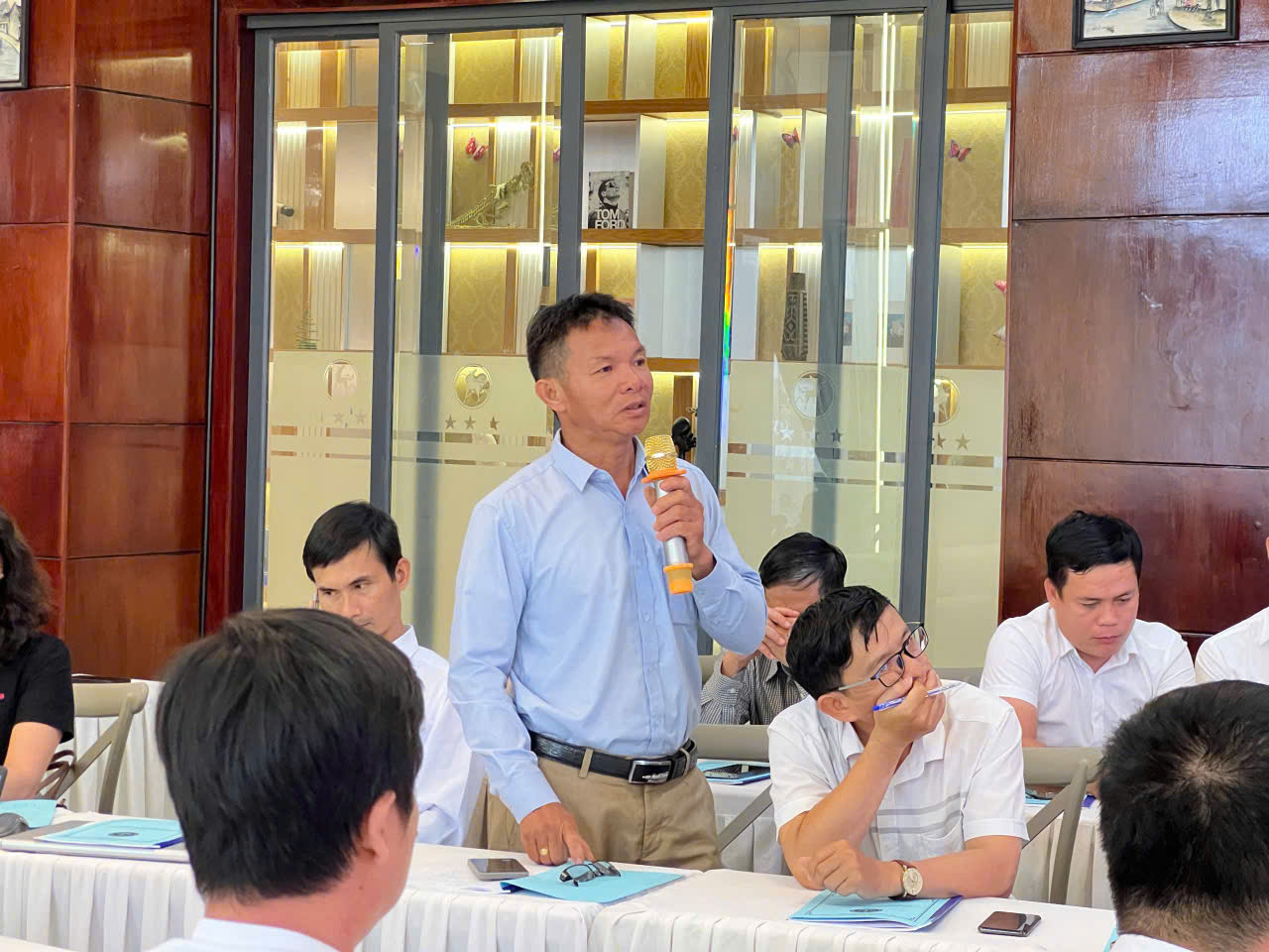 Hội nghị 15:5(2).jpg