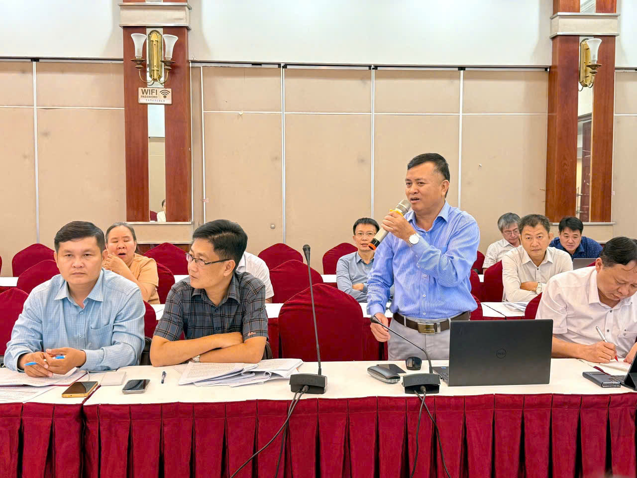 ht-hcm2-019f3bc1f6d37febbf1d4fe37df1777d.jpg HT.HCM2.jpg