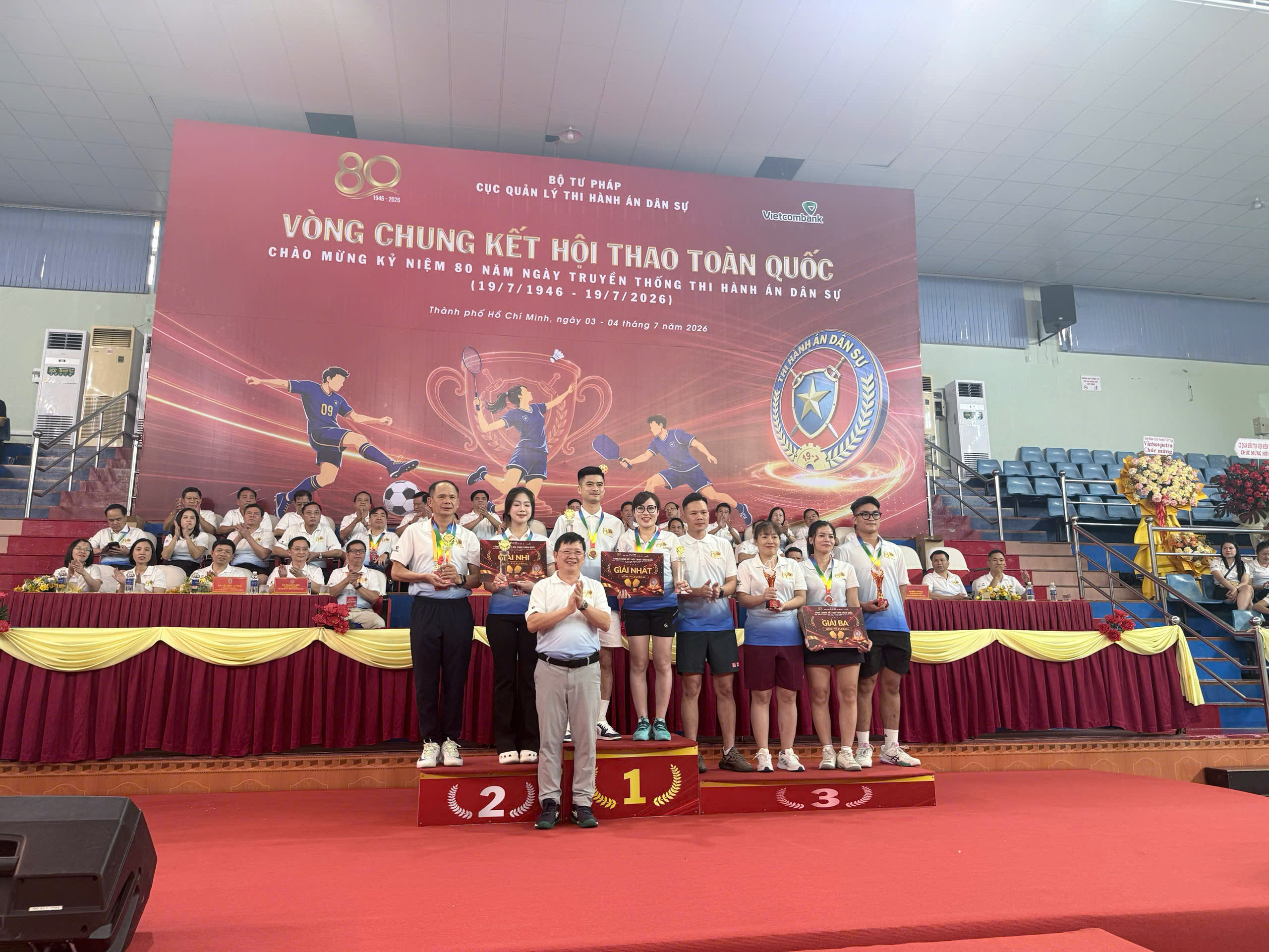 huy-hien-019f3ba75f5f76a0bef06ce285eb67a3.jpg huy hiền.jpg