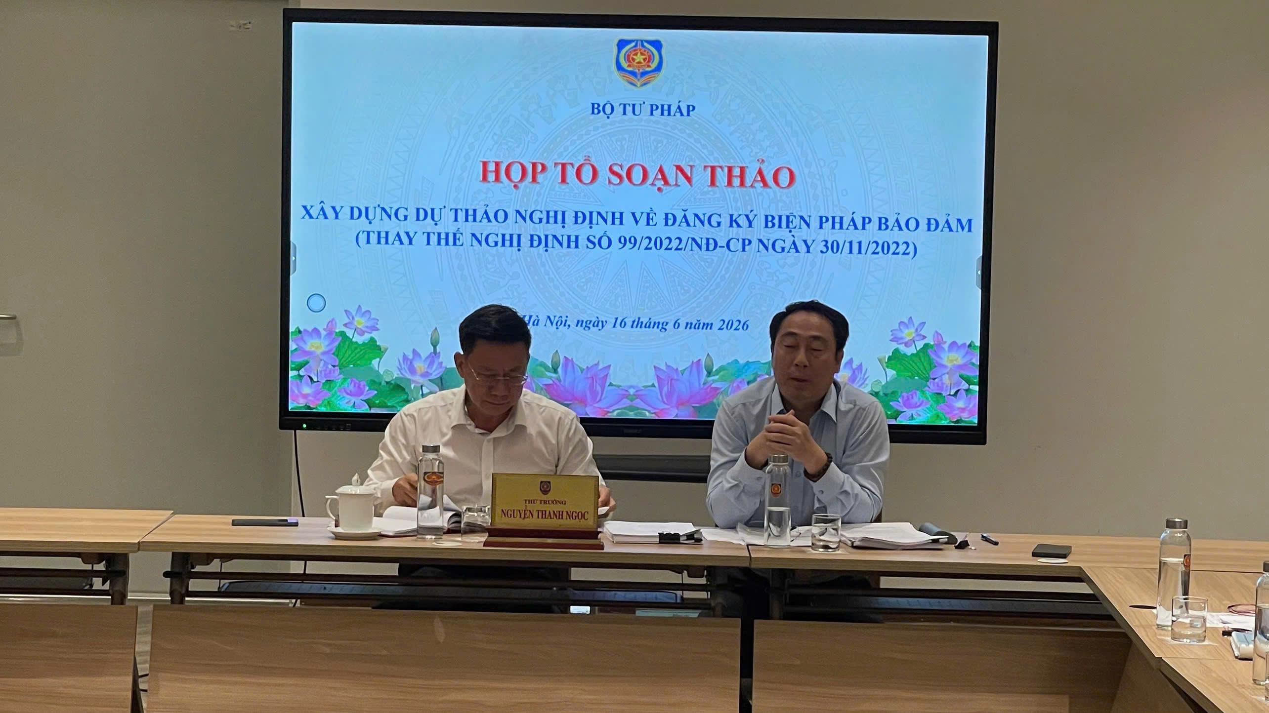 Ảnh đại diện họp tổ soạn thảo lần thứ nhất dự thảo nghị định về đăng ký biện pháp bảo đảm
