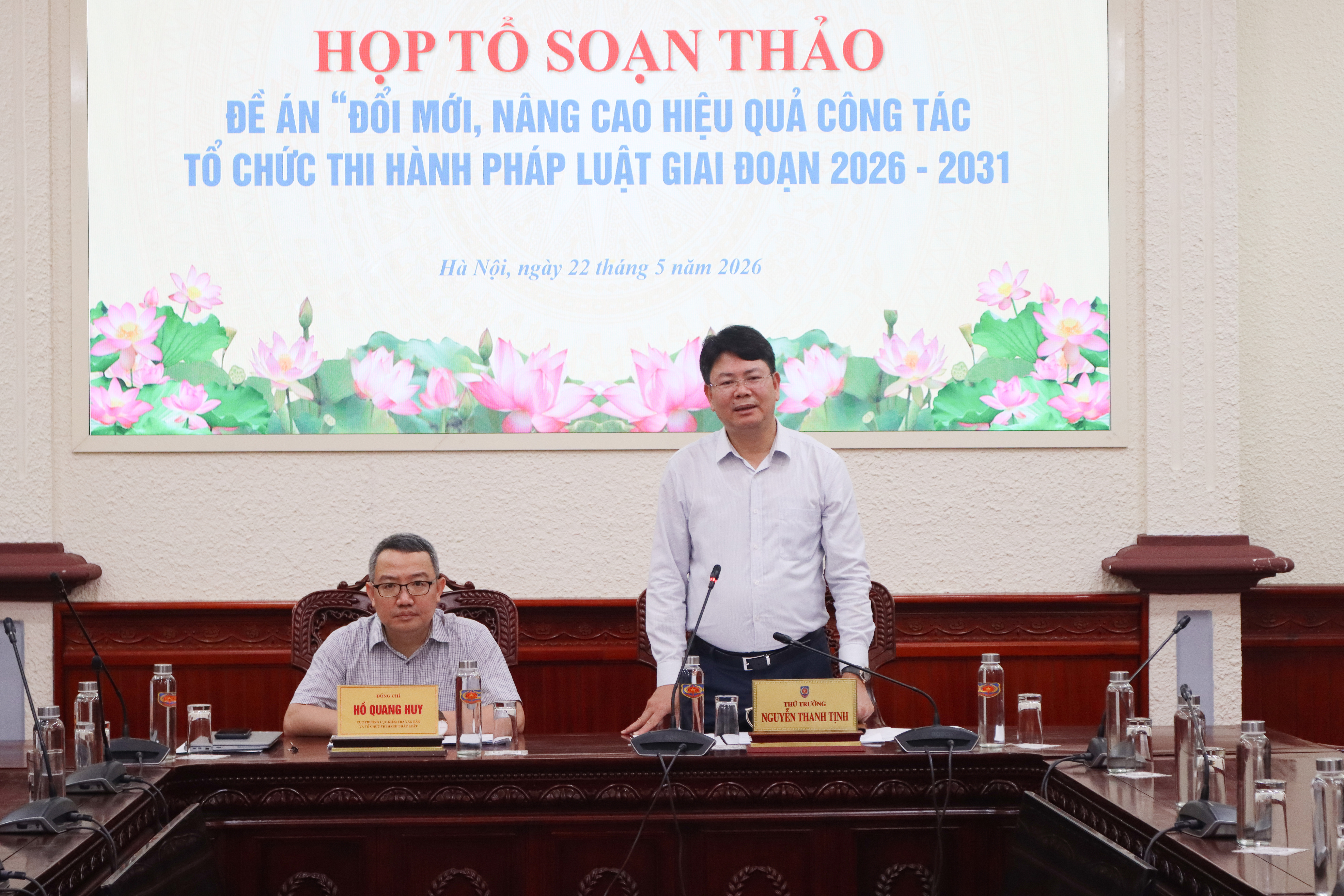 Ảnh đại diện bài viết: thứ trưởng nguyễn thanh tịnh phát biểu tại cuộc họp.