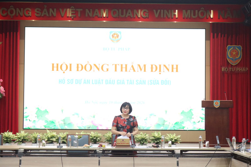 Ảnh đại diện tiếp tục nghiên cứu giải pháp khắc phục tình trạng “bỏ cọc” sau đấu giá