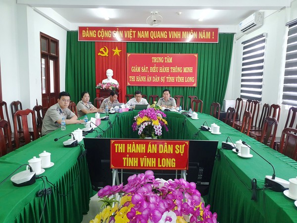 Ảnh đại diện Thi hành án dân sự tỉnh Vĩnh Long tham gia tập huấn, hướng dẫn sử dụng trung tâm giám sát, điều hành thông minh hệ thống Thi hành án dân sự