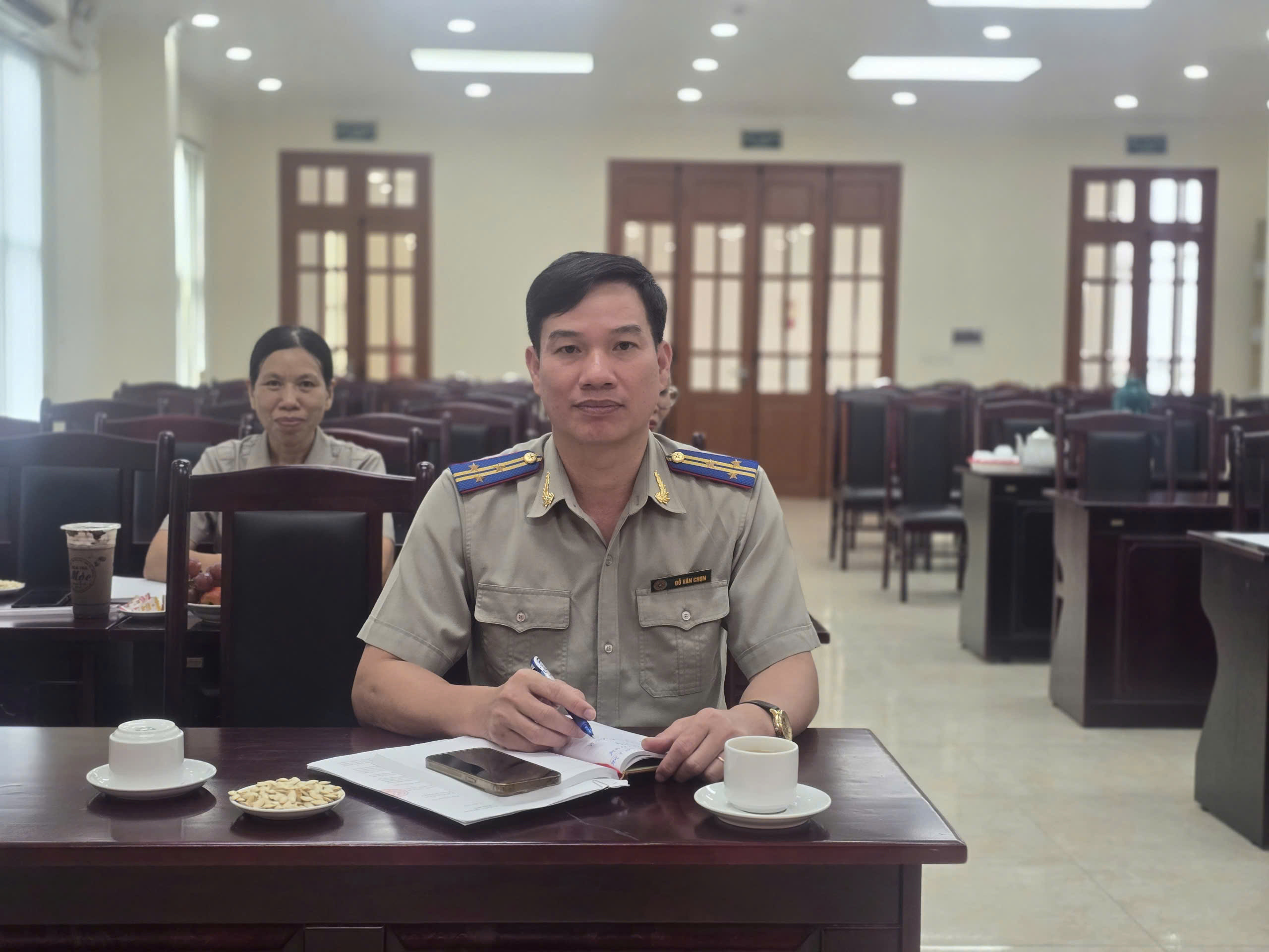 ket-nap-dang-chi-thao-4-019f46593dcd7be5b24cc2b59abee4ab.jpg Kết nạp đảng chị Thảo 4.jpg