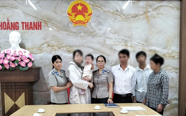 Phòng THADS Khu vực 4: động viên, thuyết phục thành công việc tự nguyện giao con chưa thành niên