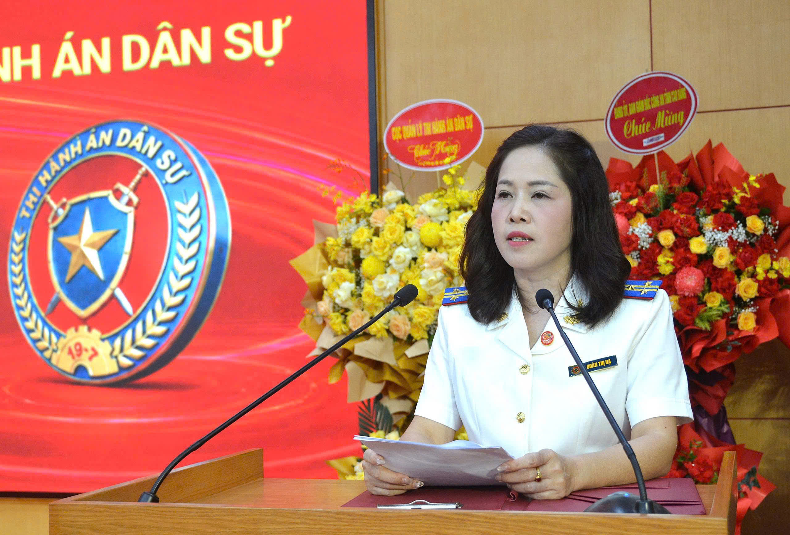 ky-niem-80-nam-ngay-truyen-thong-9-019f7d8e0520724db1c3edb6b373ffe6.jpg Ky niem 80 nam ngay truyen thong (9).jpg