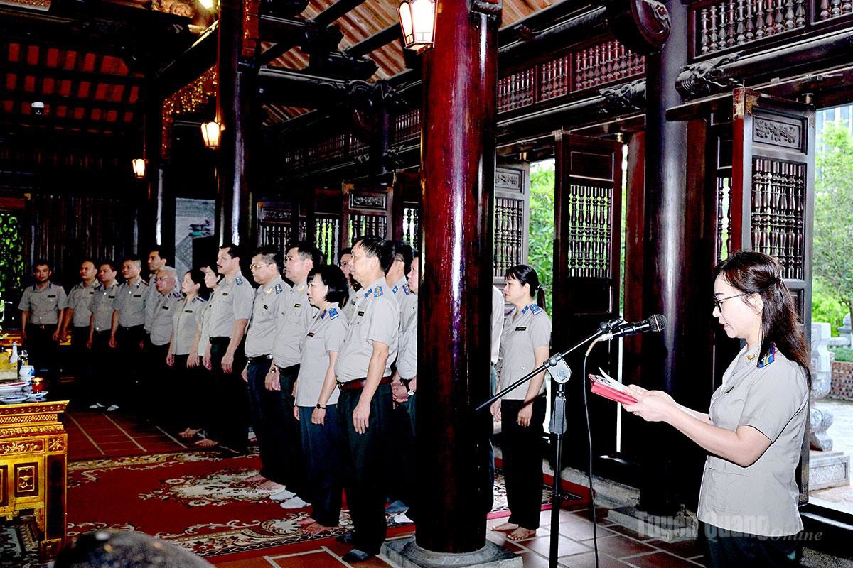 Ảnh đại diện Lễ dâng hương báo công tại Đền thờ Chủ tịch Hồ Chí Minh và Khu di tích Bộ Tư pháp