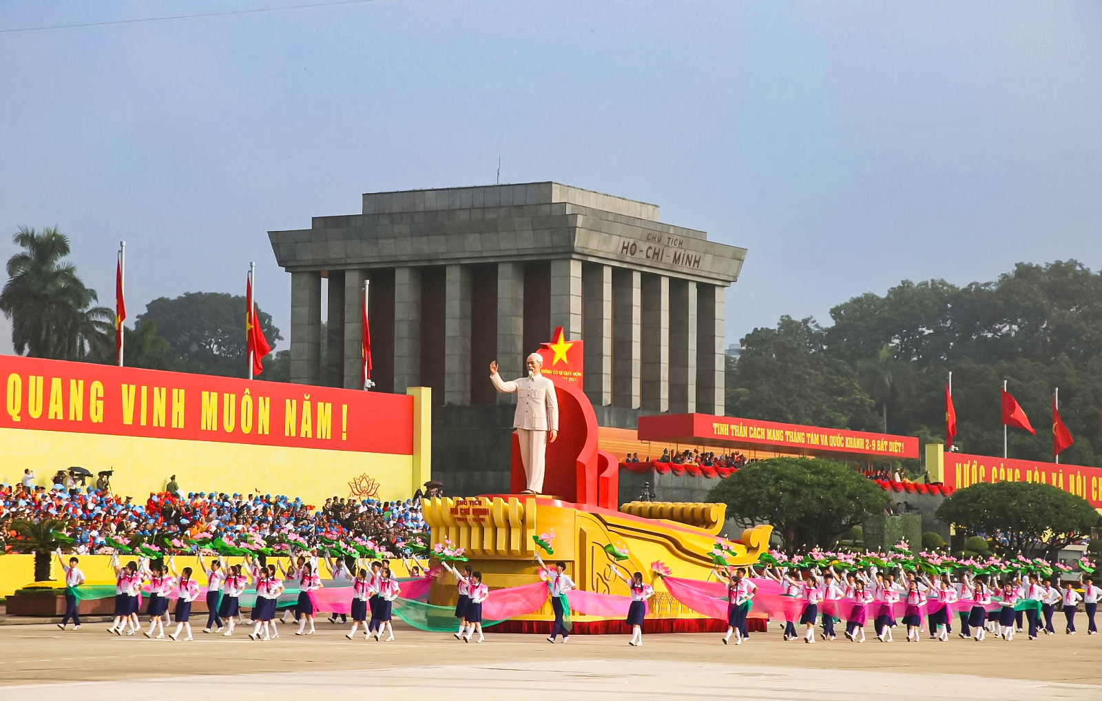 Ảnh đại diện đẩy mạnh học tập, thực hành tư tưởng, đạo đức, phương pháp, phong cách hồ chí minh trong giai đoạn phát triển mới