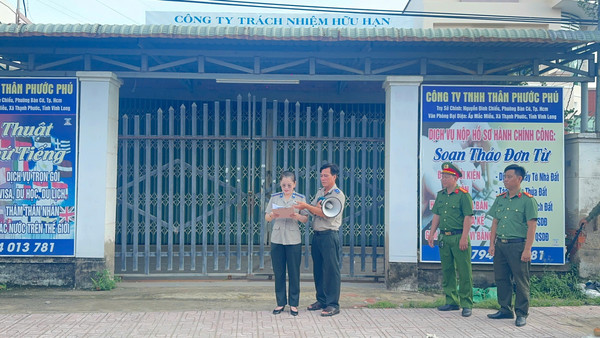 Ảnh đại diện Phòng Thi hành án dân sự Khu vực 8 tỉnh Vĩnh Long tổ chức cưỡng chế giao trả nhà theo bản án có hiệu lực pháp luật