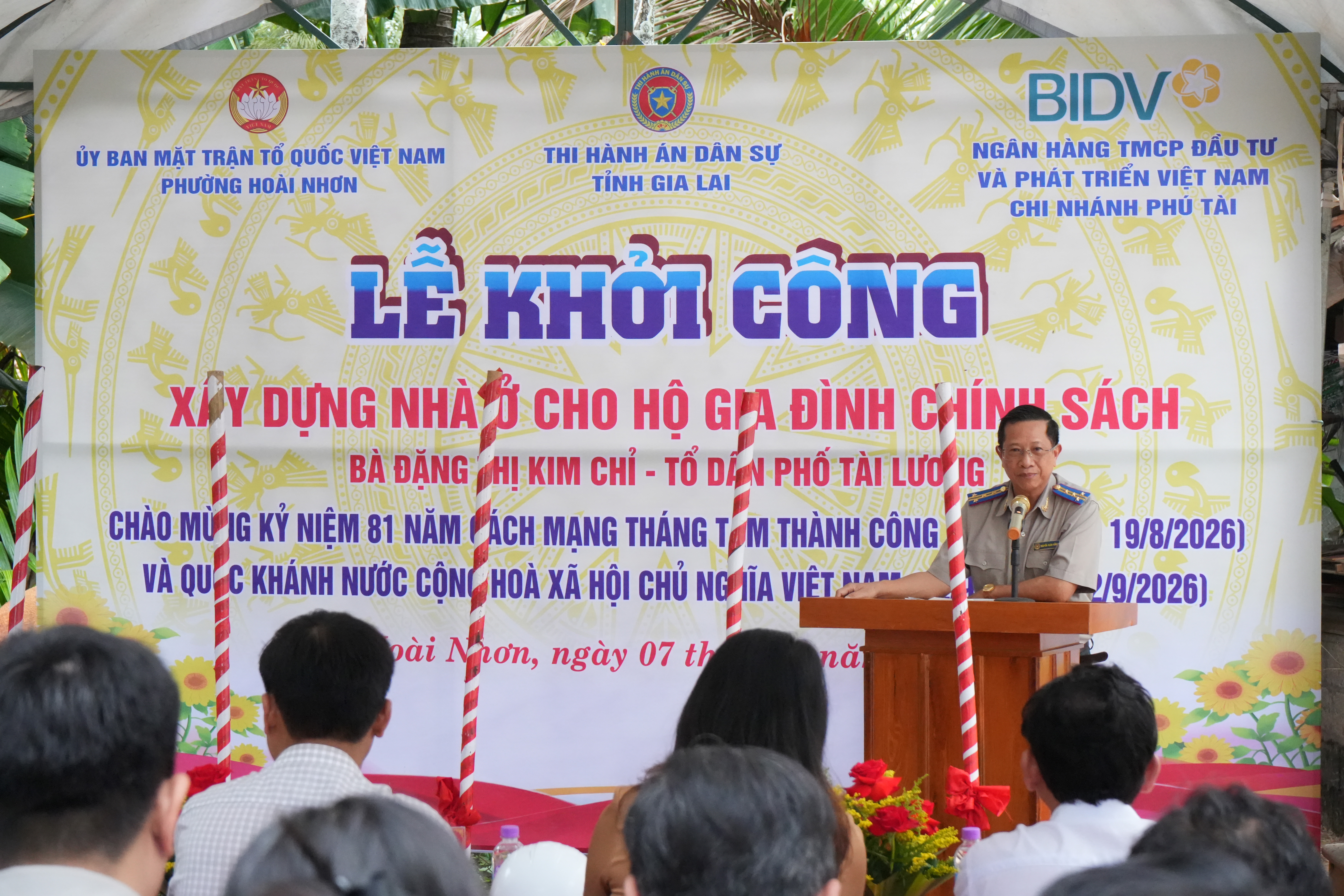 nha-chi-6-019fe0e2921679aa8f09ecaea29d4a13.jpg nha Chỉ (6).JPG