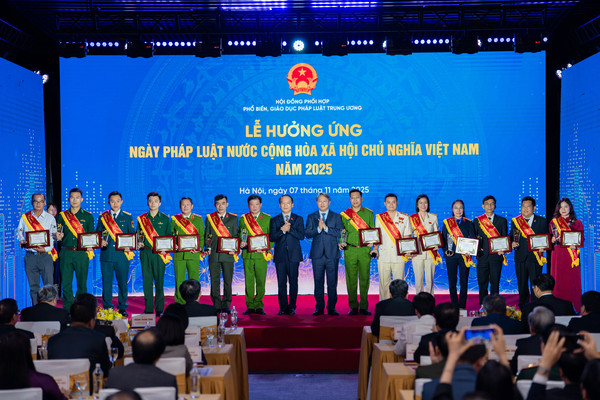Ảnh đại diện Bộ Tư pháp lấy xây dựng văn hóa tuân thủ pháp luật làm một trọng tâm hưởng ứng Ngày Pháp luật Việt Nam 2026