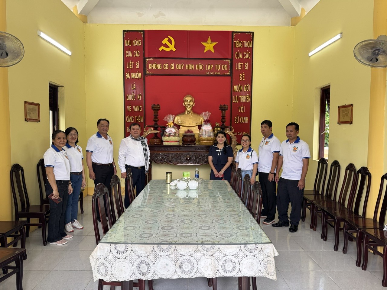 Rừng S&aacute;c 3.jpg