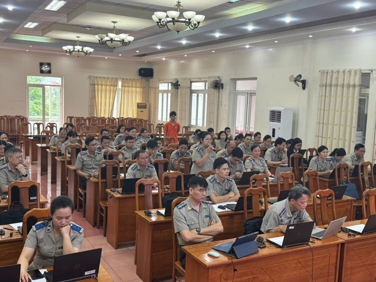tap-huan-20256-1-019e1be89fa873d4a576840d9e1b40c9.jpg Tap huan 20256 (1).jpg
