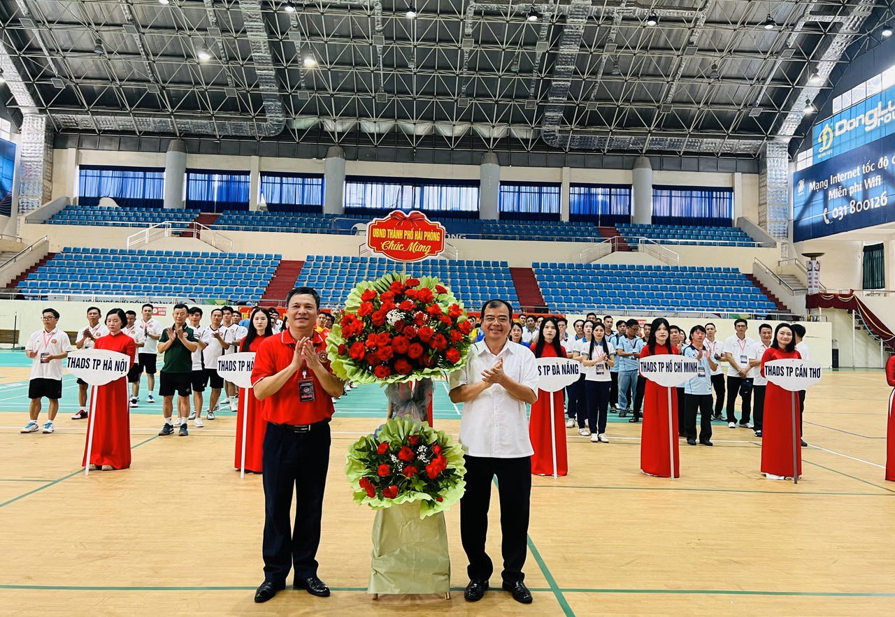 the-thao-80-nam-7-019ea5138f8b75e8824329582dbd8ceb.jpg Thể thao 80 năm 7.jpg