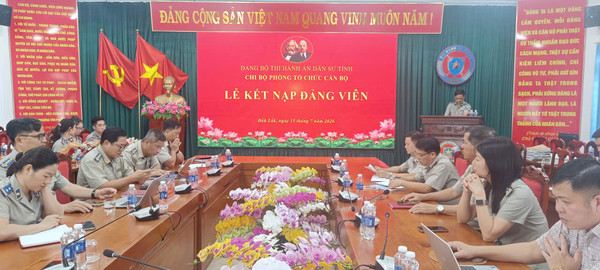 Ảnh đại diện Lễ kết nạp đảng viên mới 