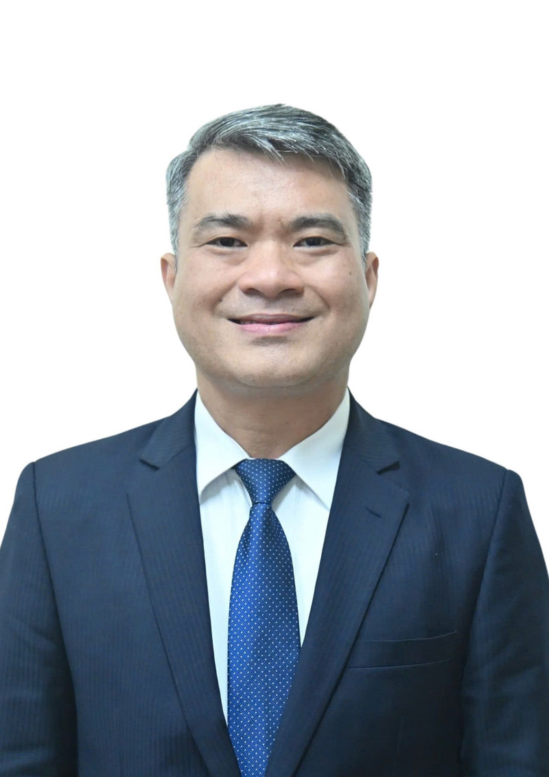 tt-nguyen-thanh-tu-019cd6af046f77ee8bbc653da35e55dd.jpg TT Nguyễn Thanh Tú.jpg