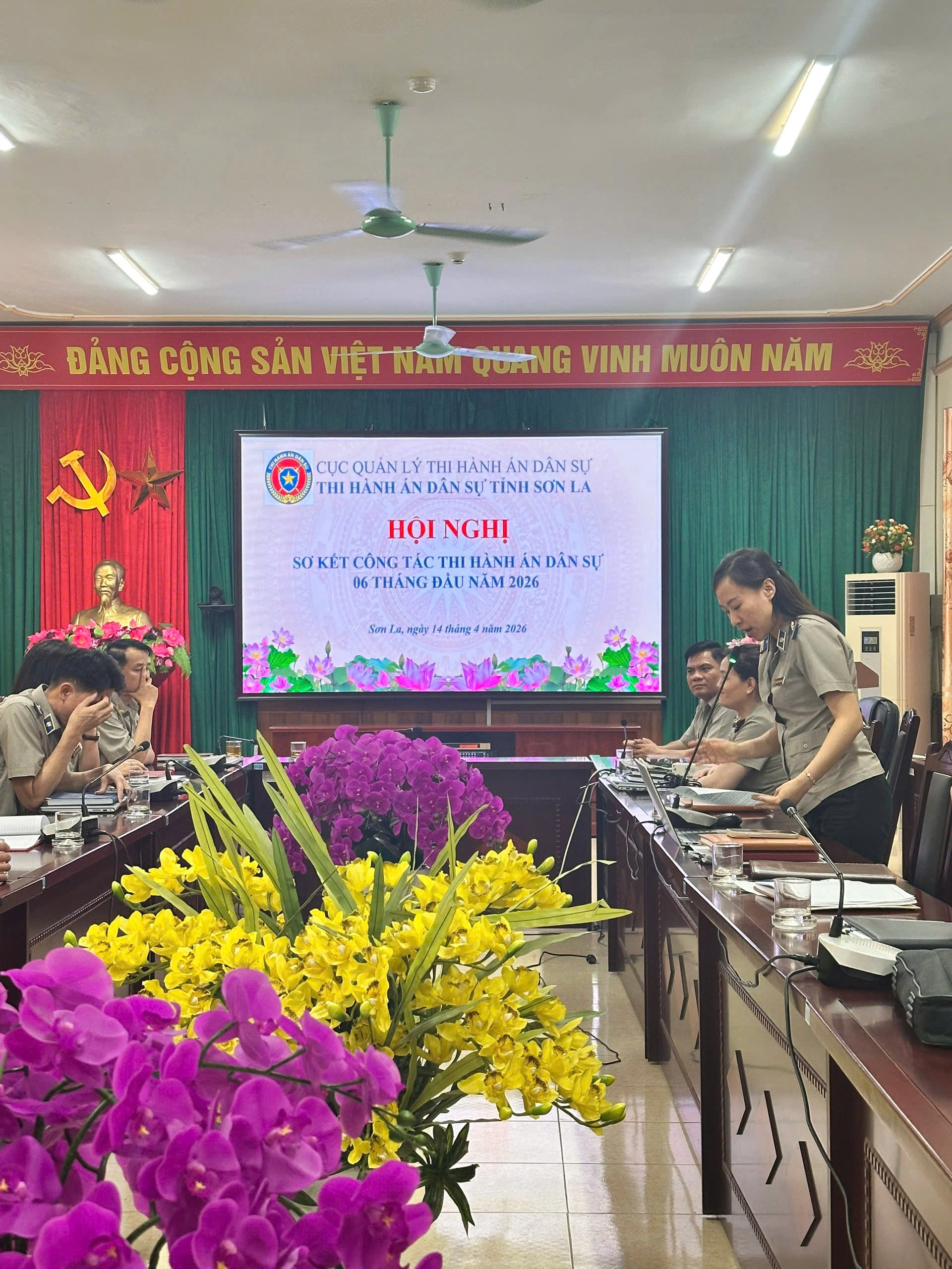 Thi hành án dân sự tỉnh Sơn La tổ chức thành công Hội nghị sơ kết công tác thi hành án dân sự 6 tháng đầu năm 2026
