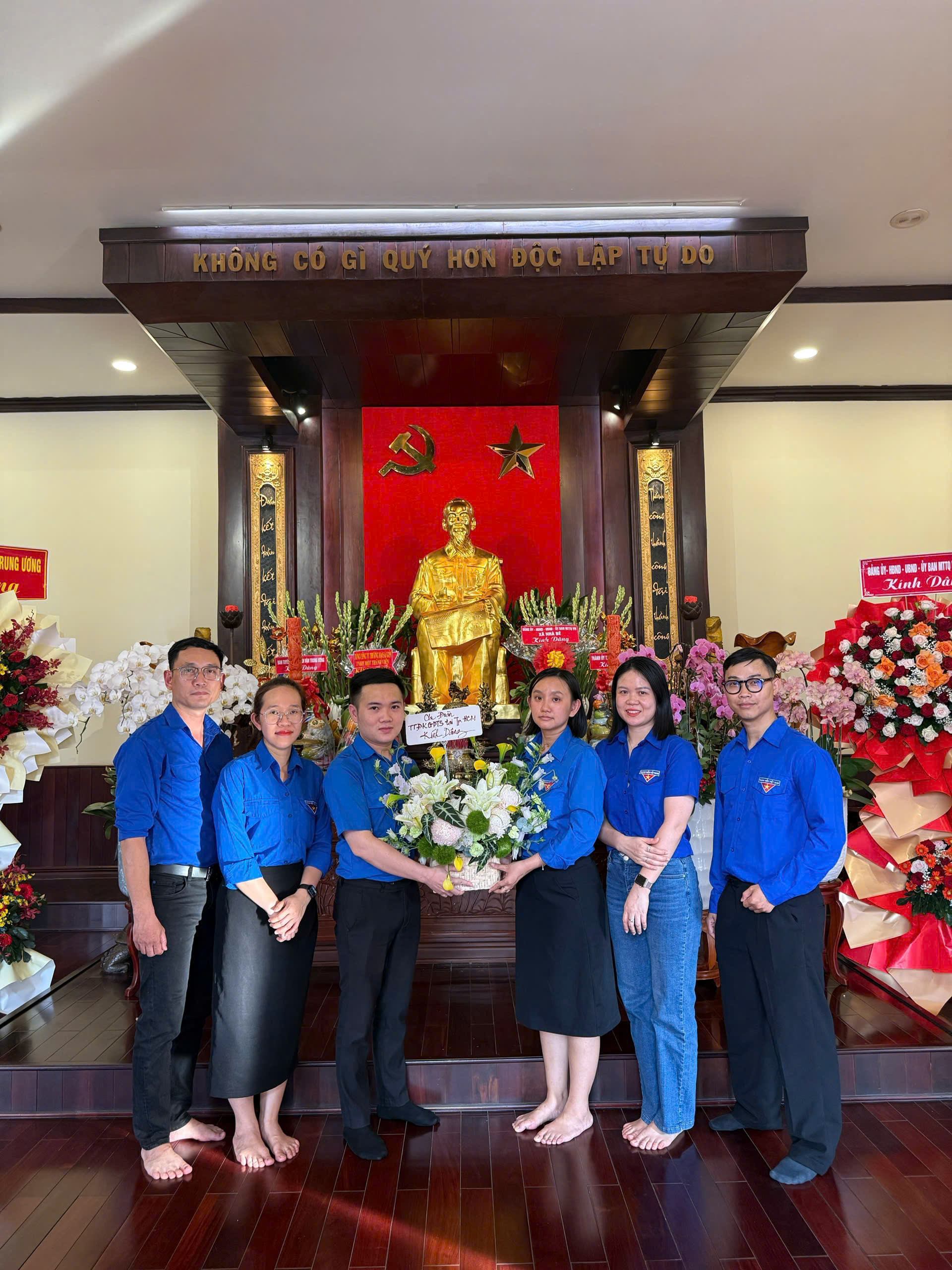 Hoạt động đoàn