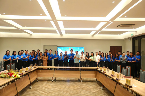 Ảnh đại diện 14 cá nhân được nhận giải Gương mặt thanh niên Bộ Tư pháp