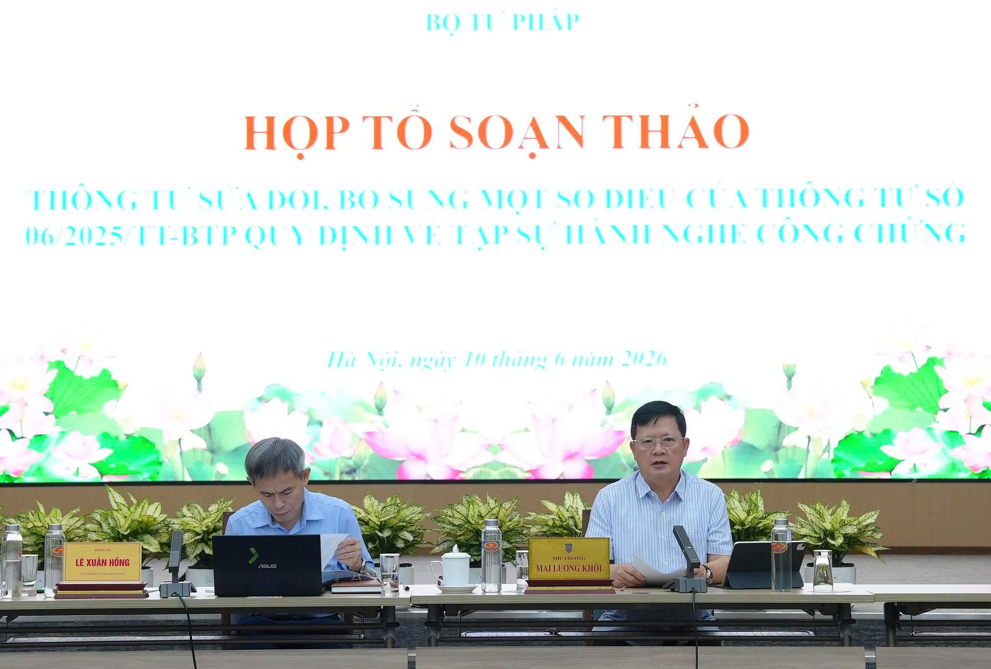 Đề xuất kiểm tra kết quả tập sự hành nghề công chứng bằng 2 bài trắc nghiệm