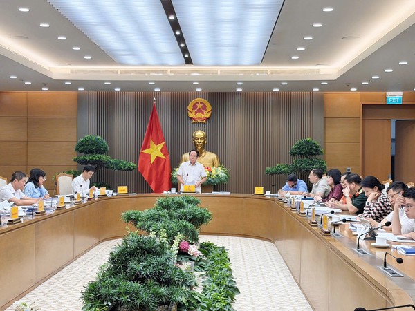 Ảnh đại diện Bộ Tư pháp báo cáo Phó Thủ tướng Chính phủ Lê Tiến Châu về dự án Luật Hòa giải ở cơ sở (sửa đổi)